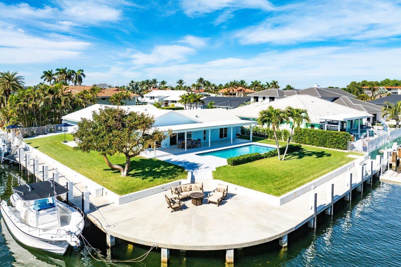 3020 NE 47th Street, Lighthouse Point FL 33064