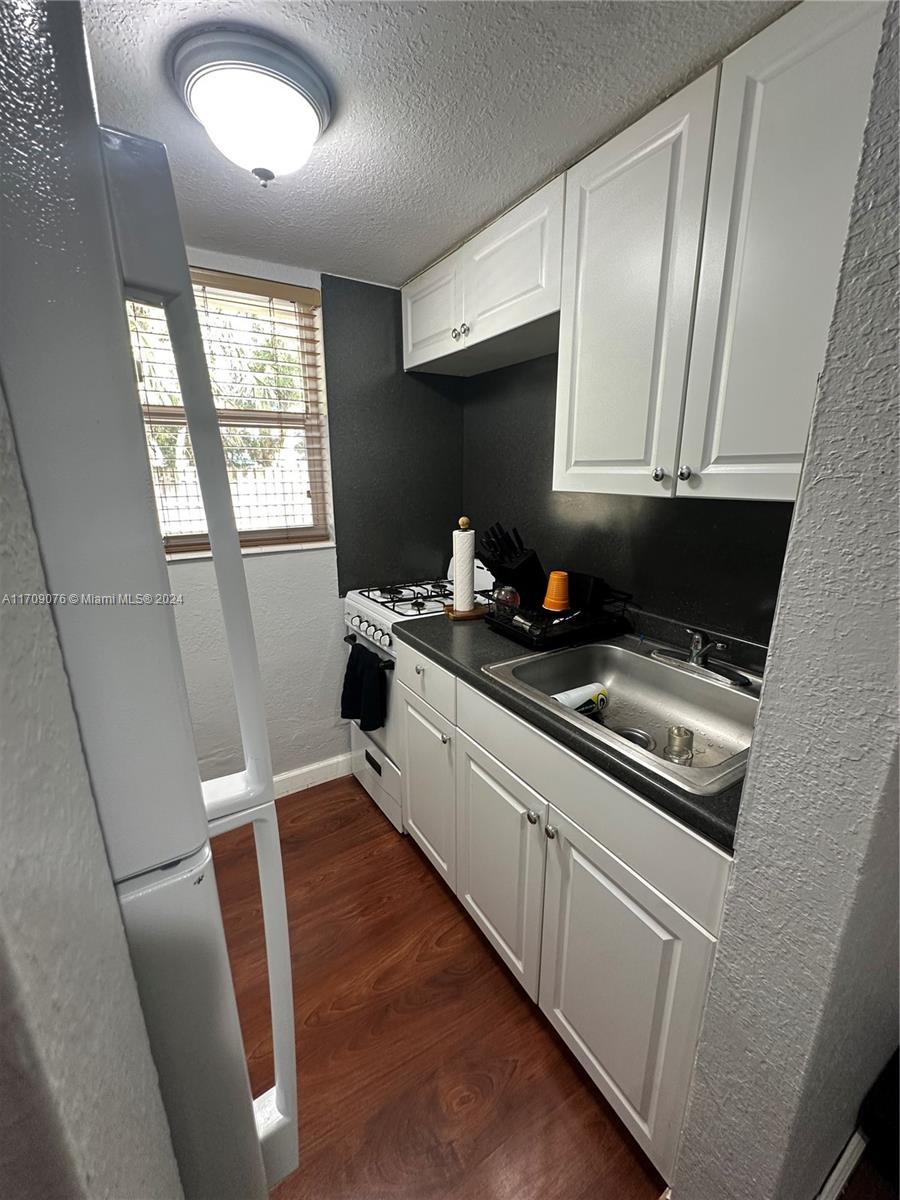 241 S Royal Poinciana Blvd # 116, Miami Springs FL 33166 photo 5