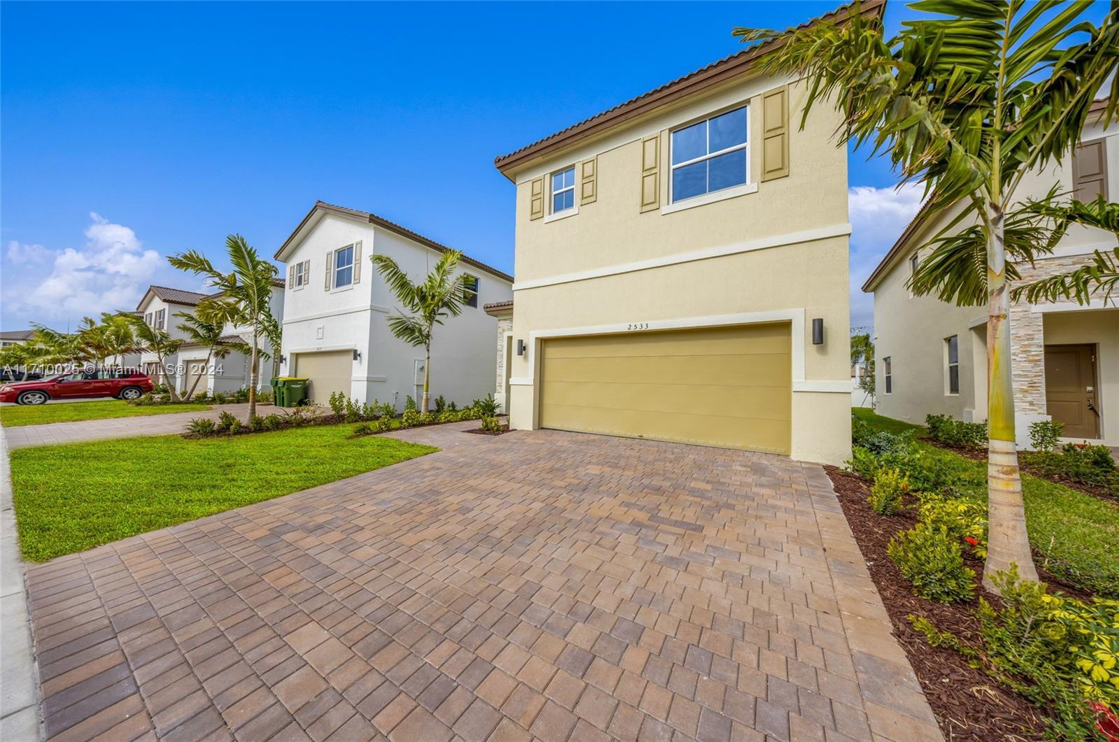 2533 SE 24 Ct SE, Homestead FL 33035 photo 2