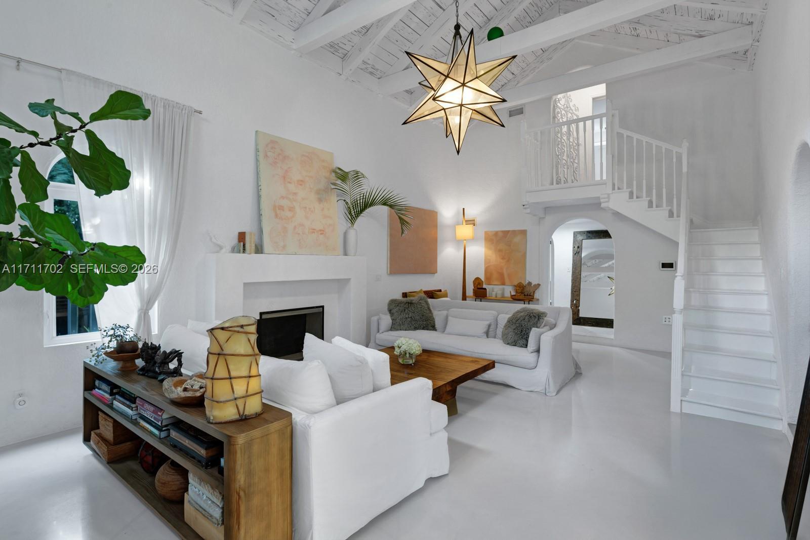 2974 old Alton Rd, Miami Beach FL 33140 photo 2
