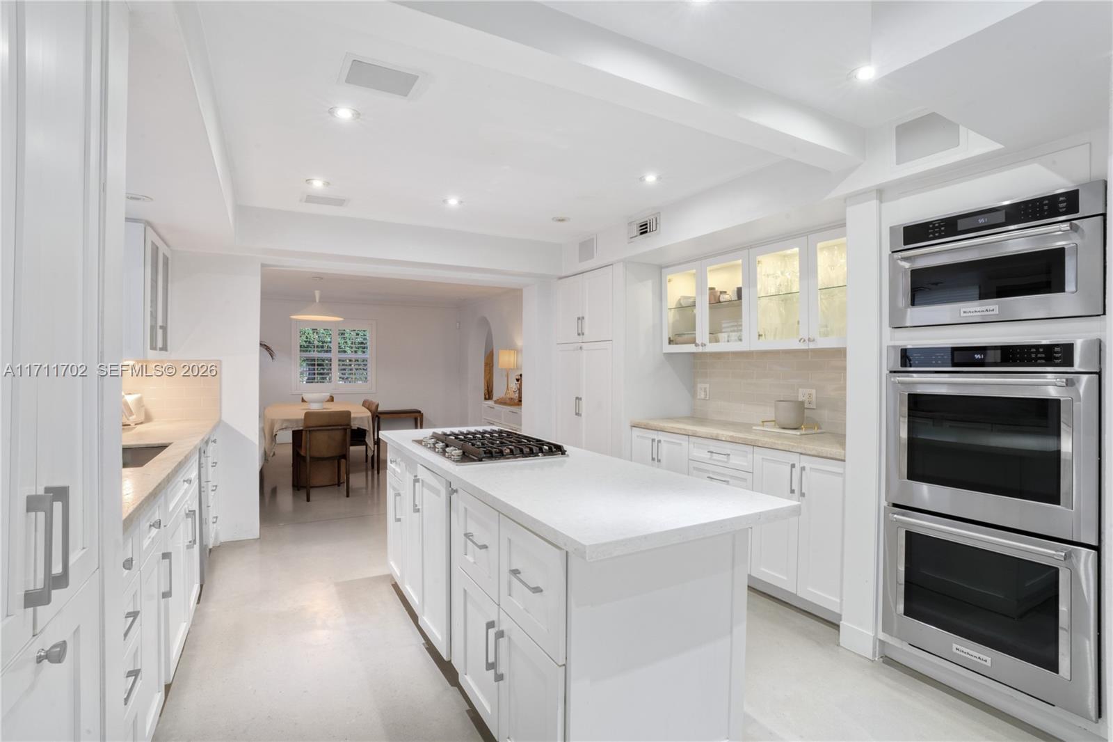 2974 old Alton Rd, Miami Beach FL 33140 photo 5