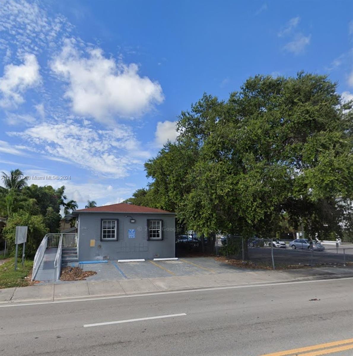 3080 W Flagler St, Miami FL 33135