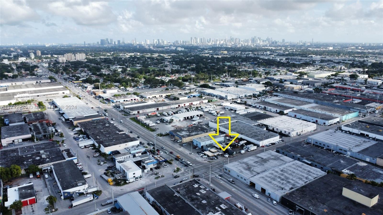 3690 NW 54 ST, Miami FL 33142 photo 2