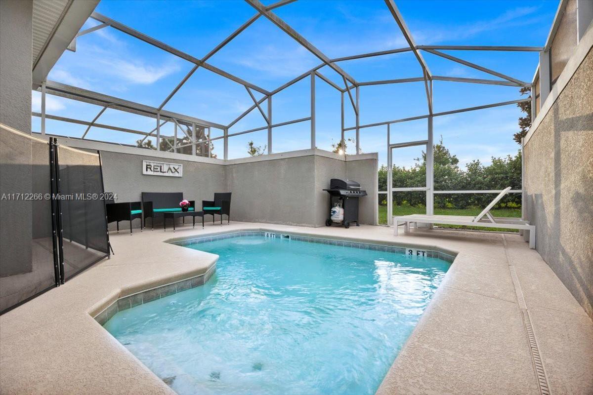 840 Pebble beach, Kissimmee FL 33896 photo 2