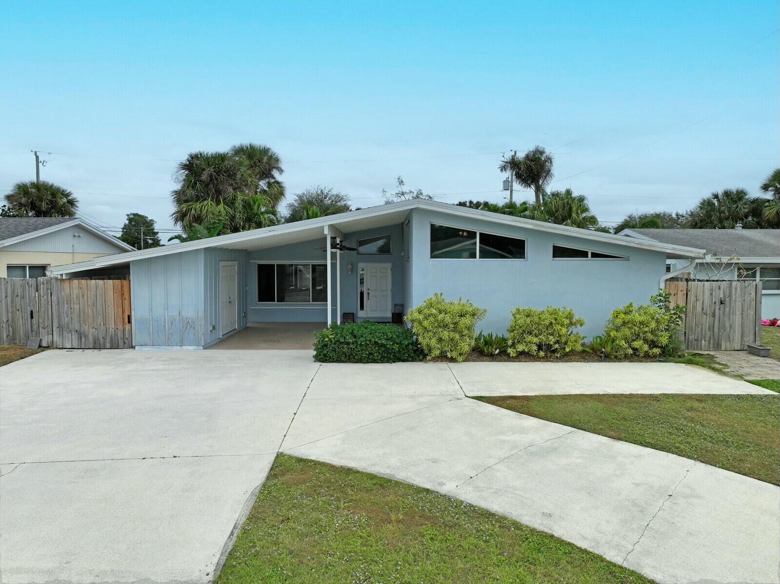538 Riverside Drive, Palm Beach Gardens FL 33410 photo 2