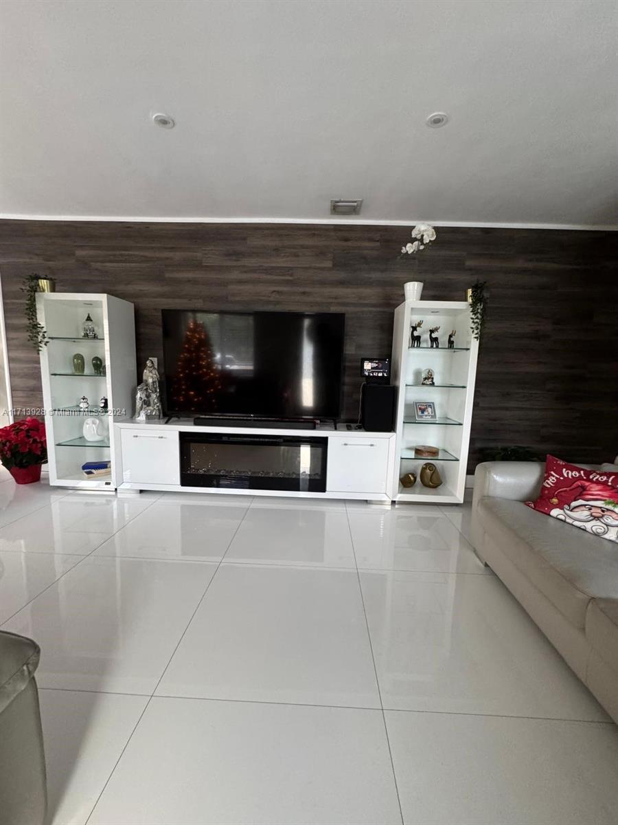 3551 Palm Ave # 3551, Hialeah FL 33012 photo 3