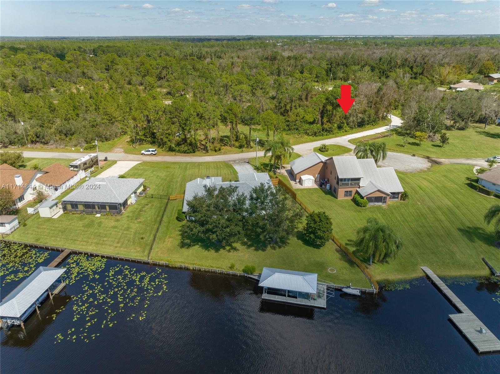 3111 Tanglewylde Avenue, Lake Placid FL 33852