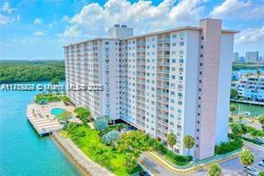 Sunny Isles Beach, FL
