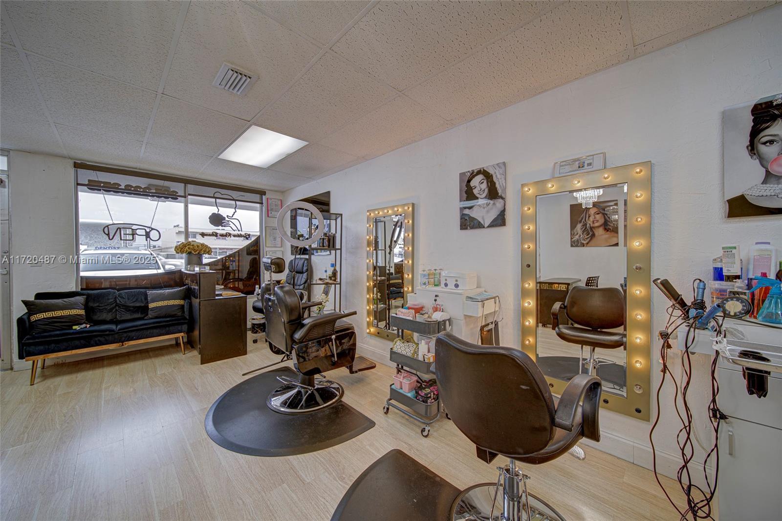 Full-Service Beauty Salon For Sale in Westchester, Miami FL 33165 photo 3