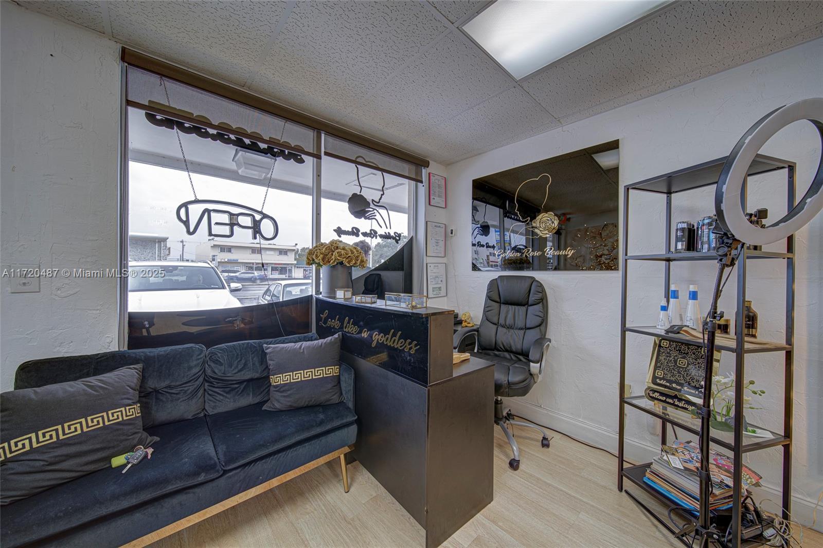 Full-Service Beauty Salon For Sale in Westchester, Miami FL 33165 photo 5