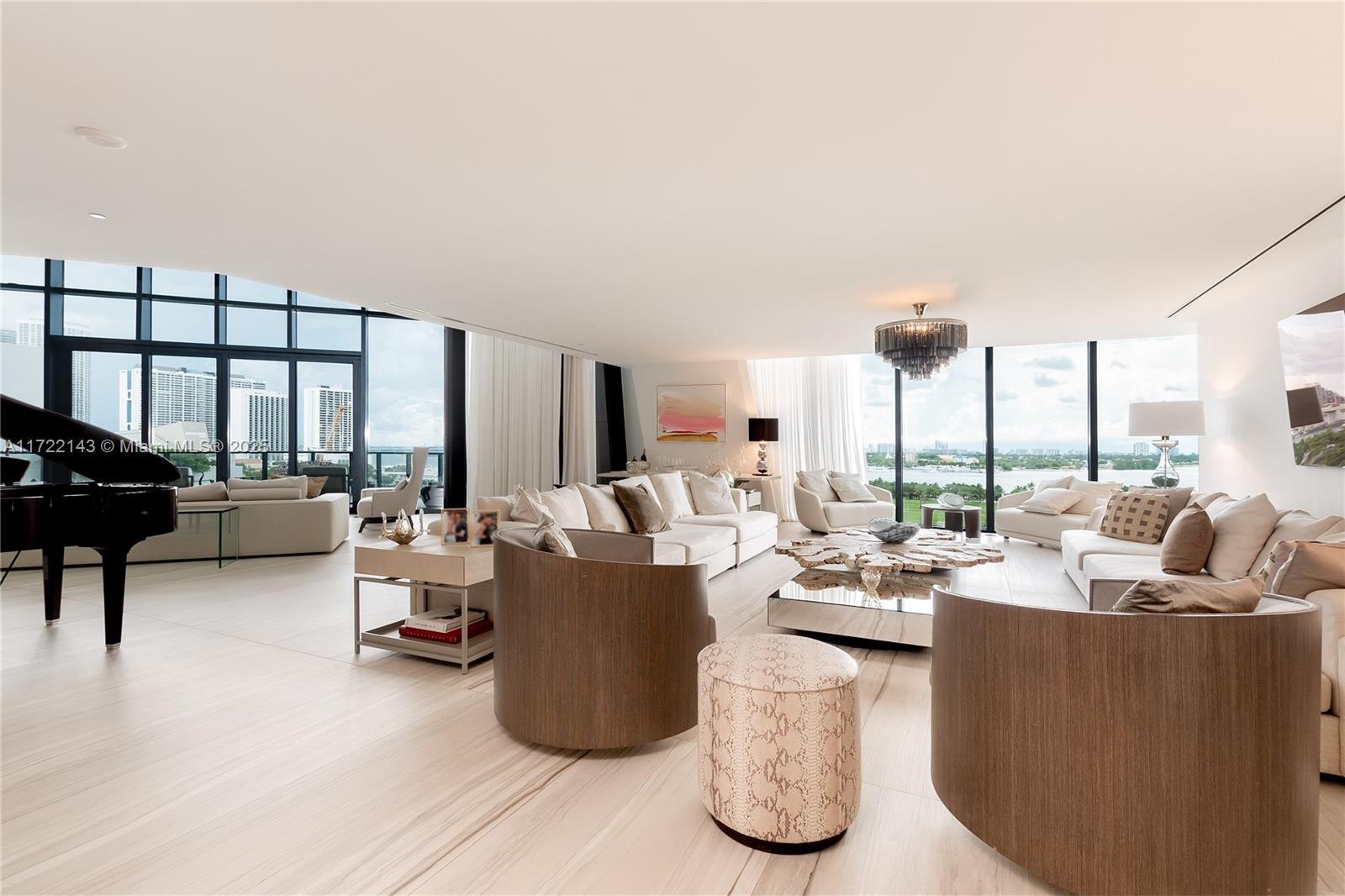 1000 Biscayne Blvd # 1002, Miami FL 33132 photo 3