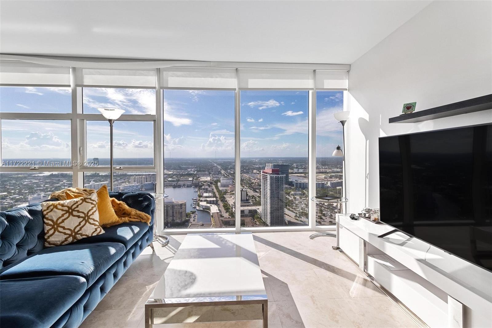 1830 S Ocean Dr # 4507, Hallandale Beach FL 33009 photo 2