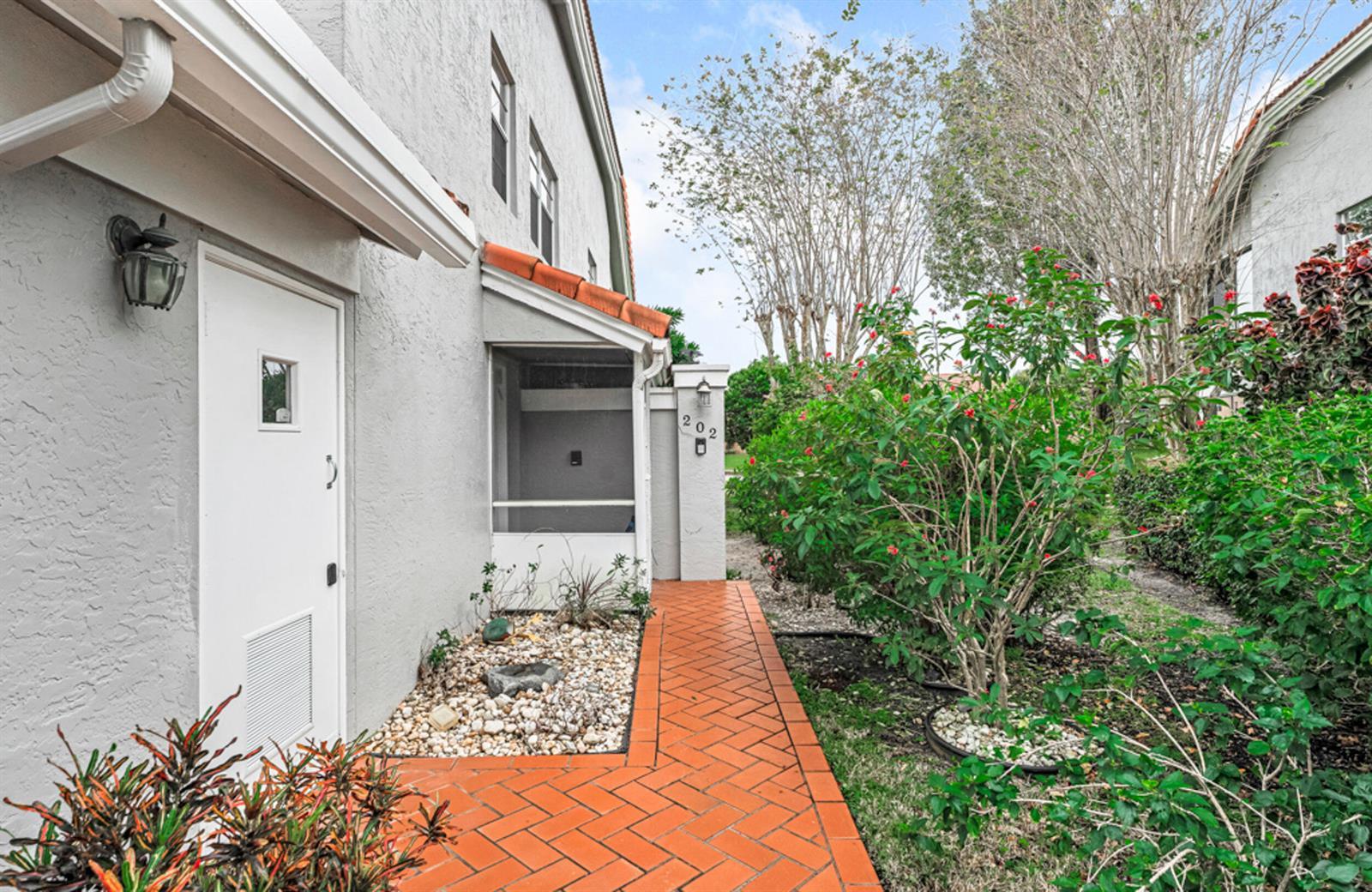 7023 Summer Tree Drive # 202, Boynton Beach FL 33437 photo 2