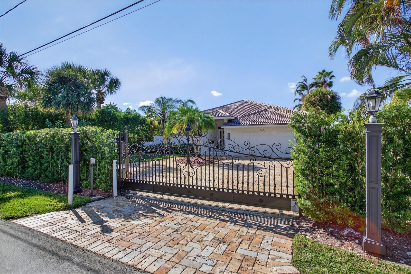 513 S Riverside Drive, Pompano Beach FL 33062 photo 4