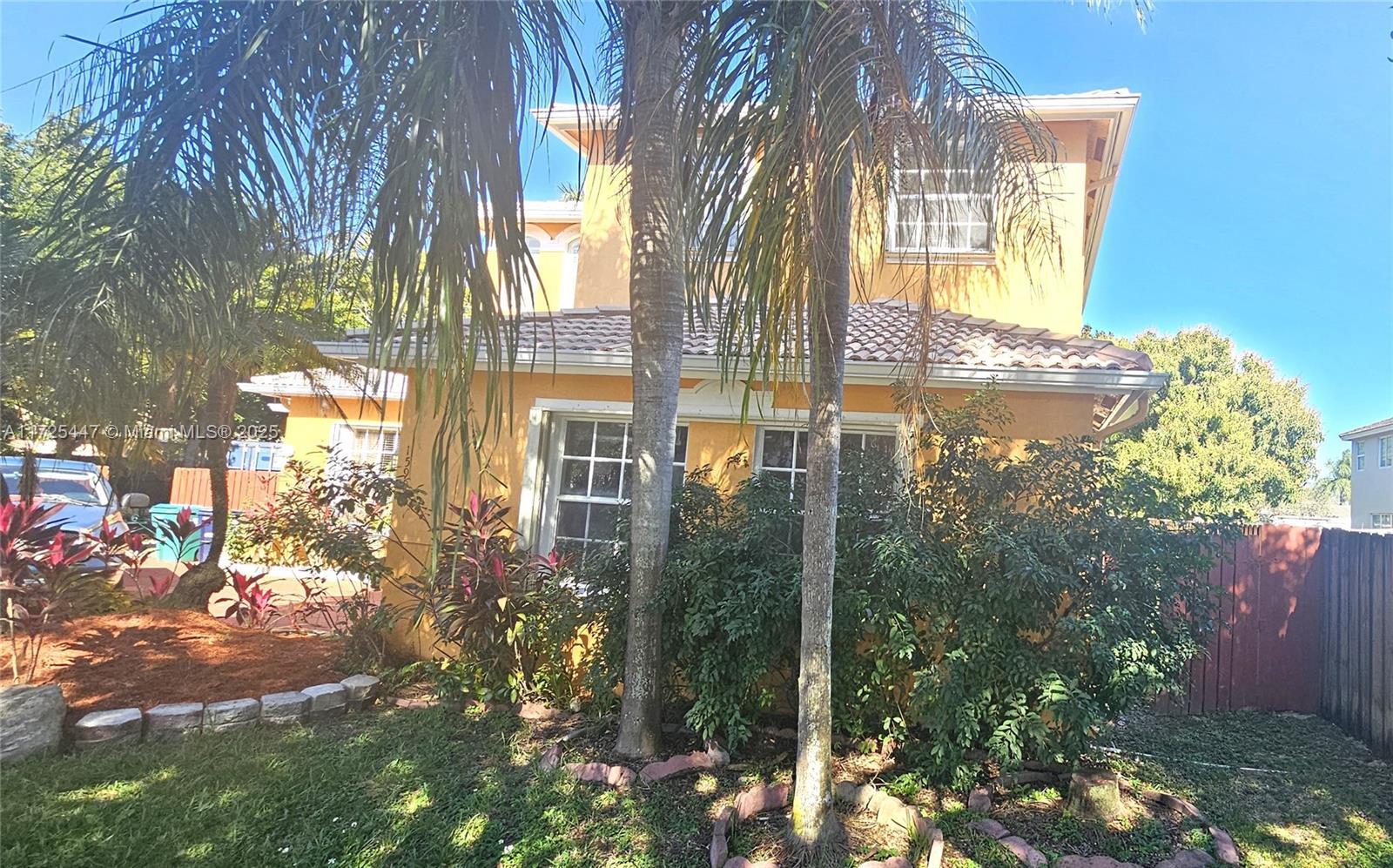 15993 SW 151st Ter, Miami FL 33196 photo 3
