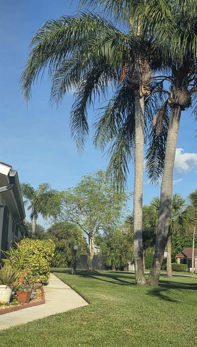 4327 Willow Brook Circle, West Palm Beach FL 33417 photo 2