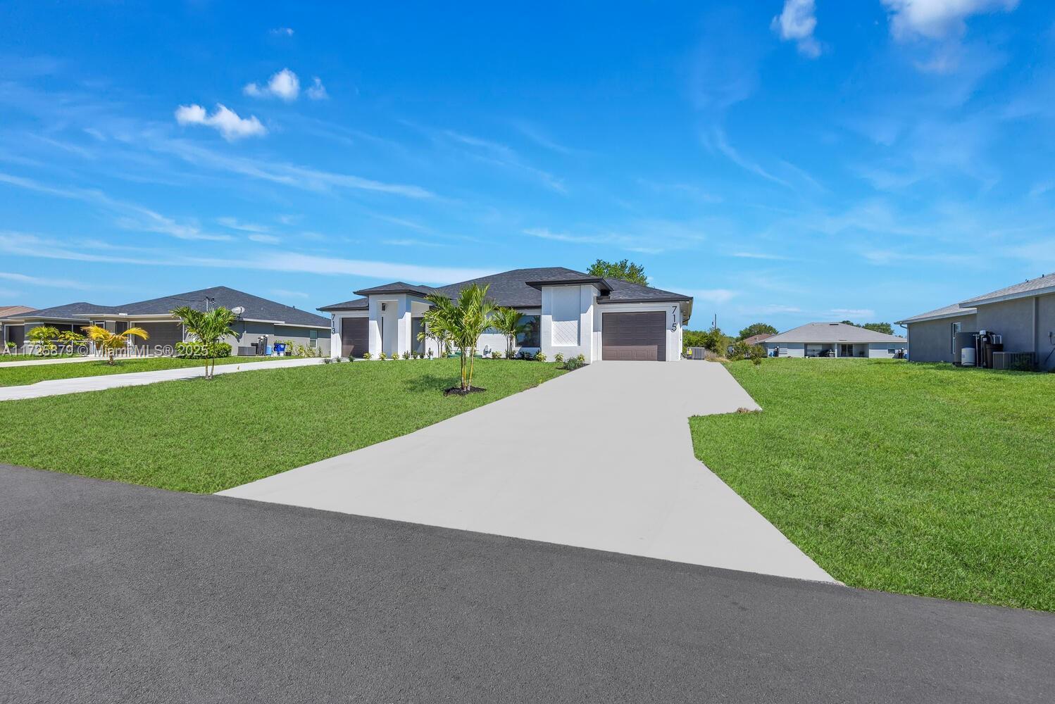 713 HIGHTOWER AVE S, Lehigh Acres FL 33973 photo 3