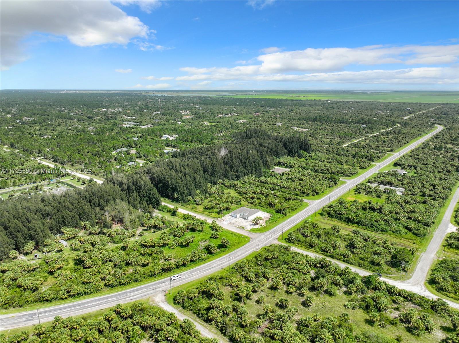 807 SW Laika Rd SW, Palm Bay FL 32908 photo 3