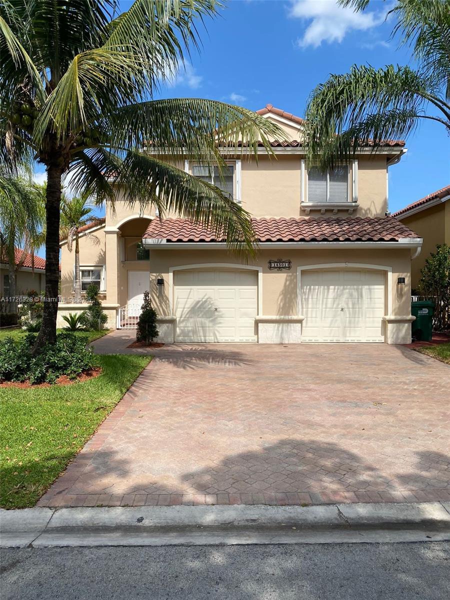 14501 SW 136th Pl, Miami FL 33186