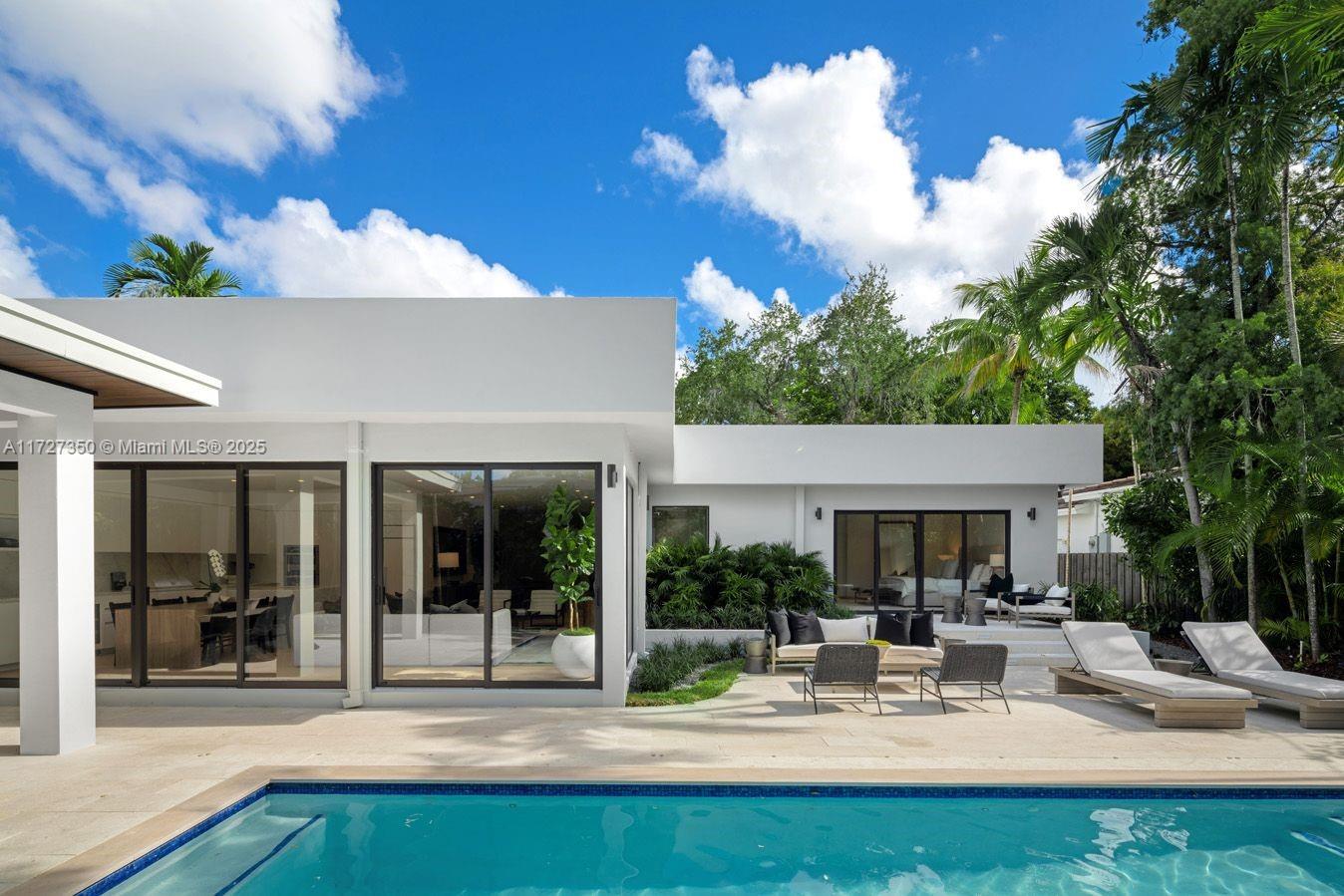 10 Pinta Rd, Miami FL 33133 photo 4