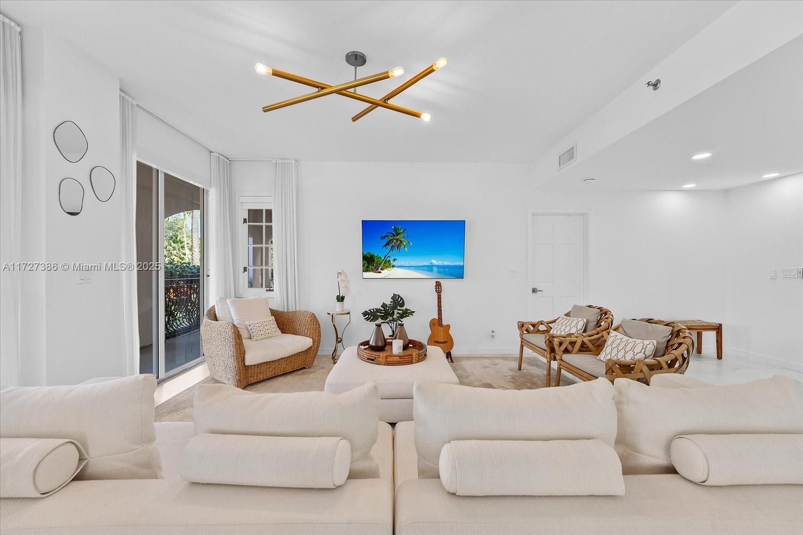 19217 Fisher Island # 19217, Miami Beach FL 33109 photo 2