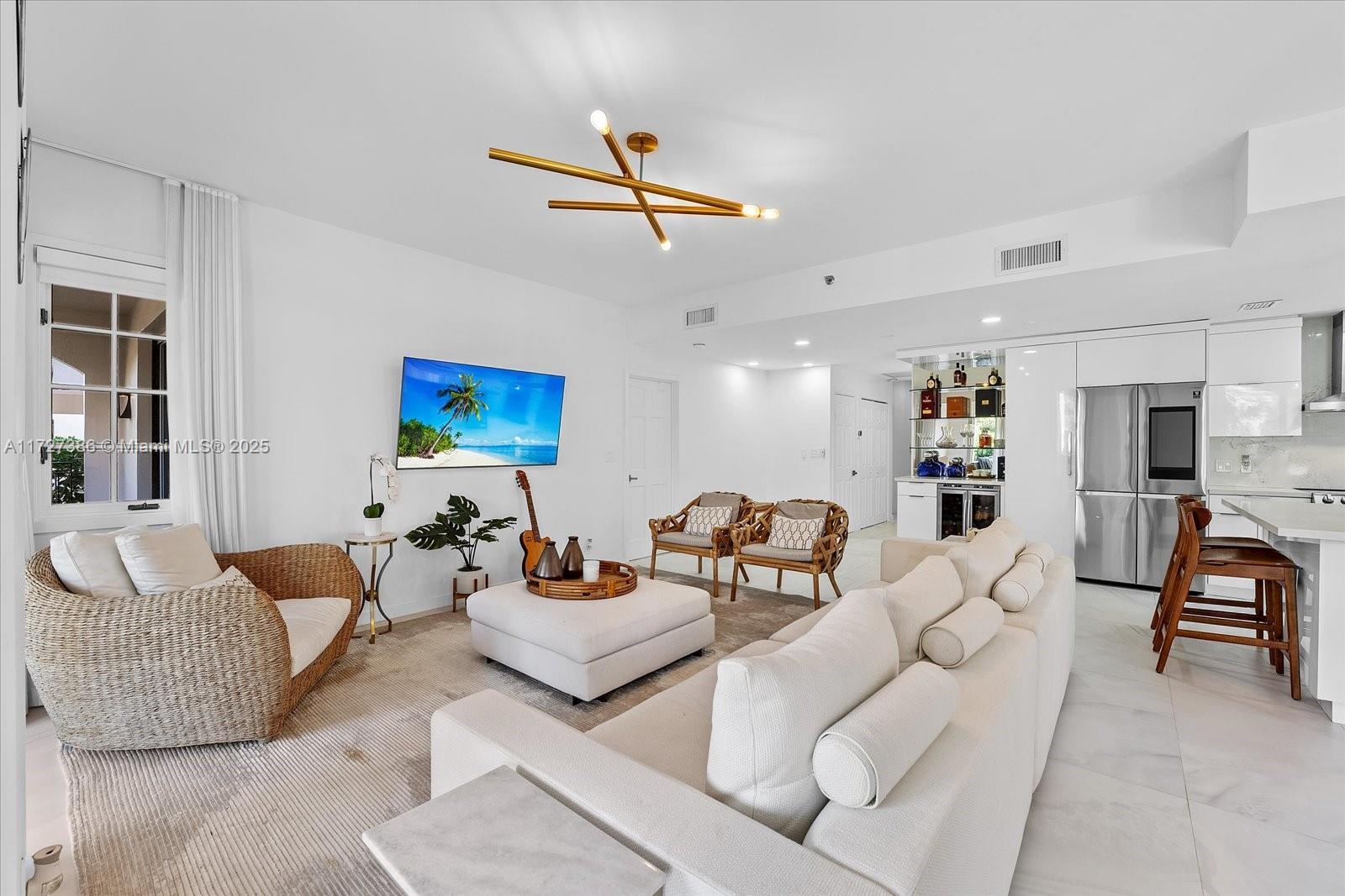 19217 Fisher Island # 19217, Miami Beach FL 33109 photo 3