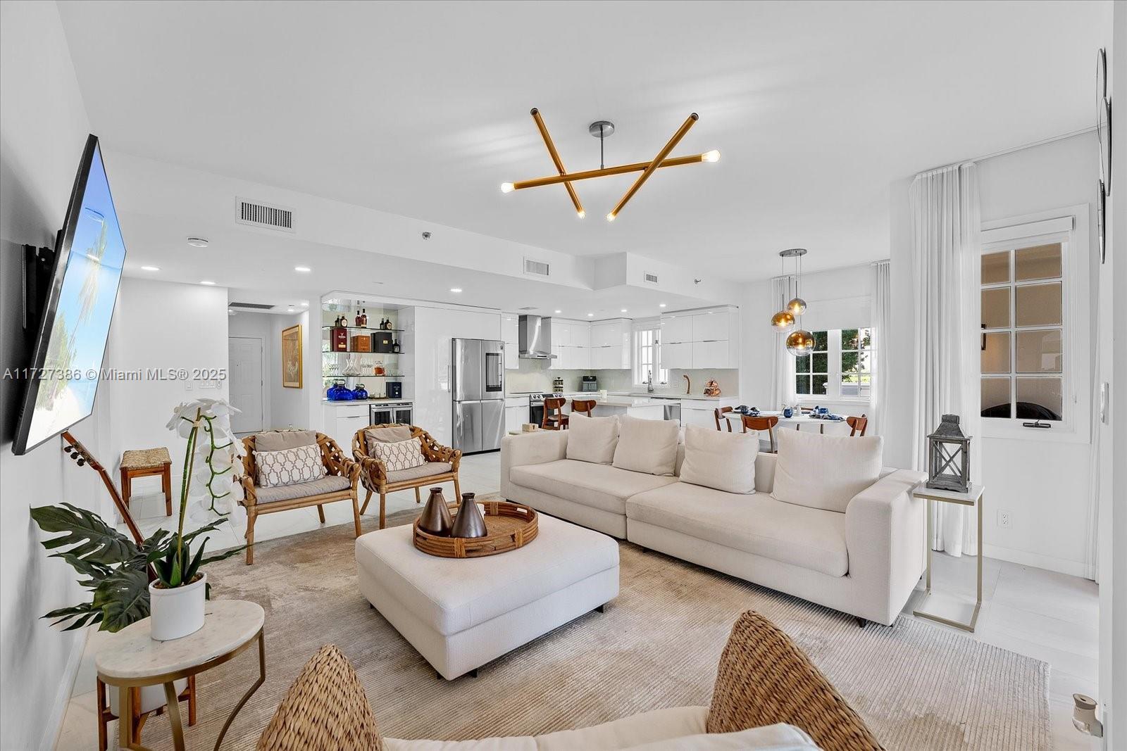 19217 Fisher Island # 19217, Miami Beach FL 33109 photo 4