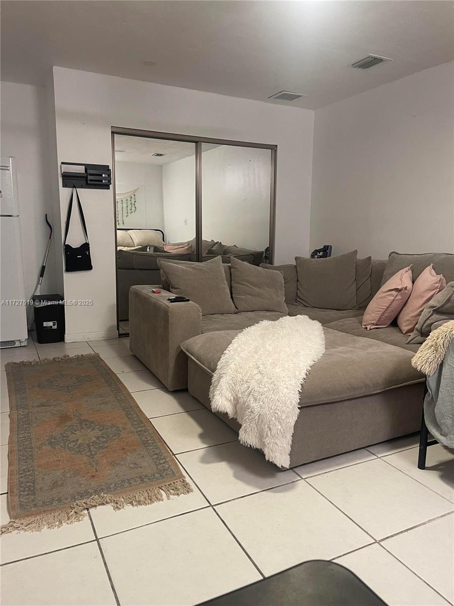 6300 SW 27th St # 2, Miami FL 33155