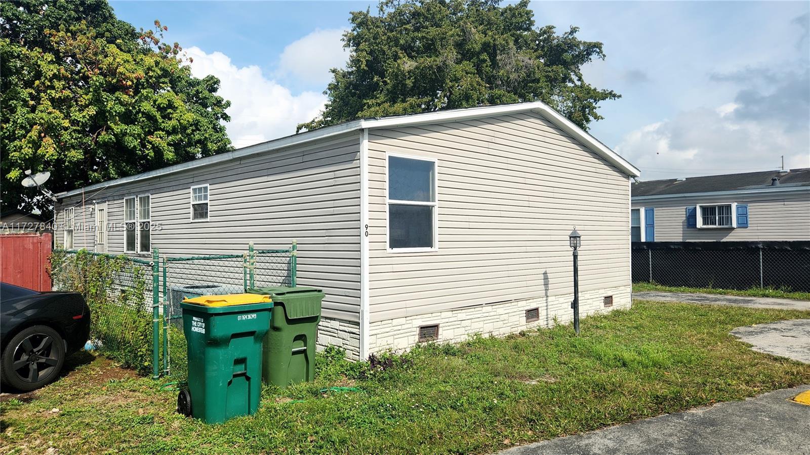 Homestead, FL 33030 photo 2