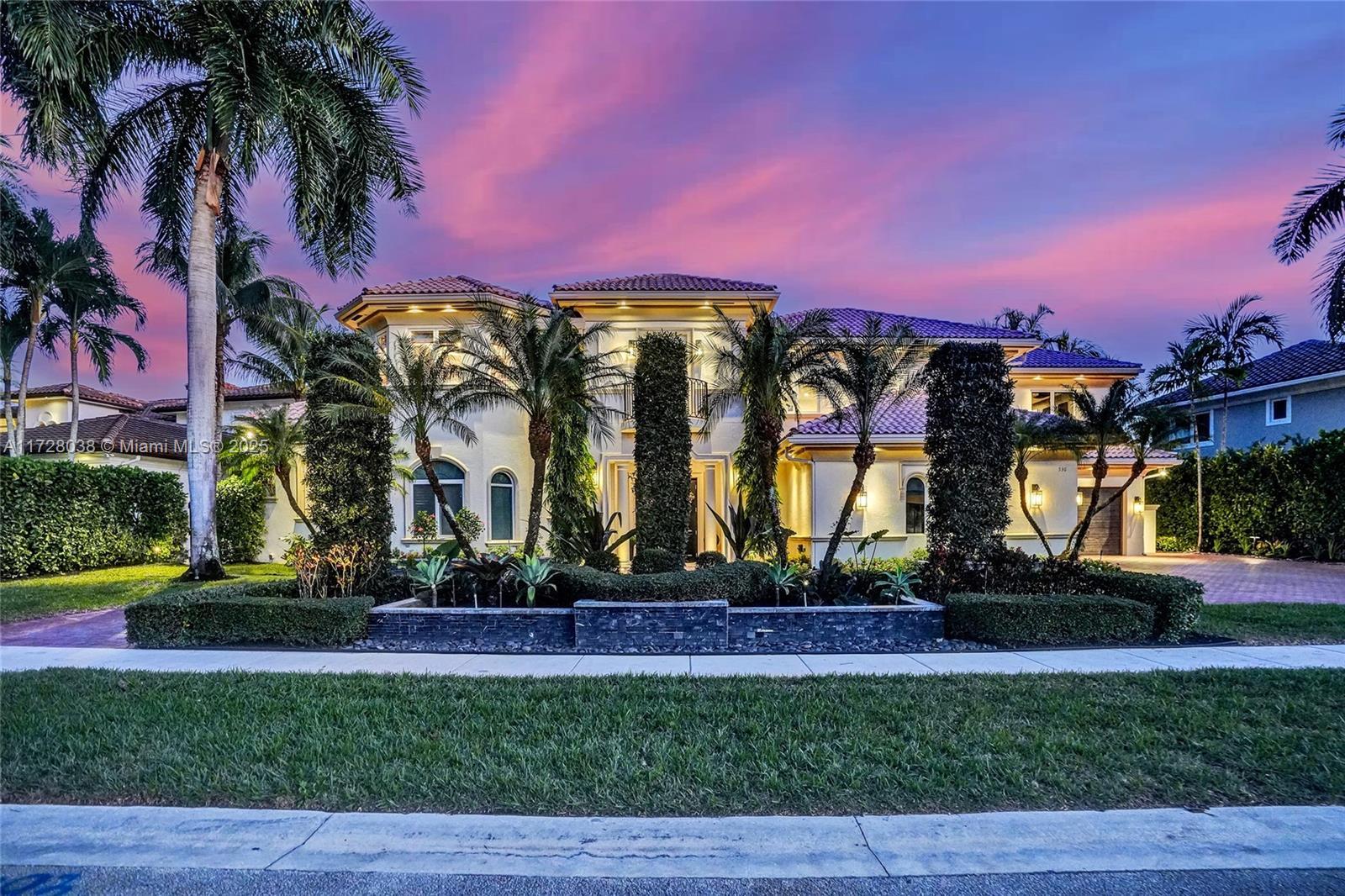 530 Coconut Palm Ter, Plantation FL 33324