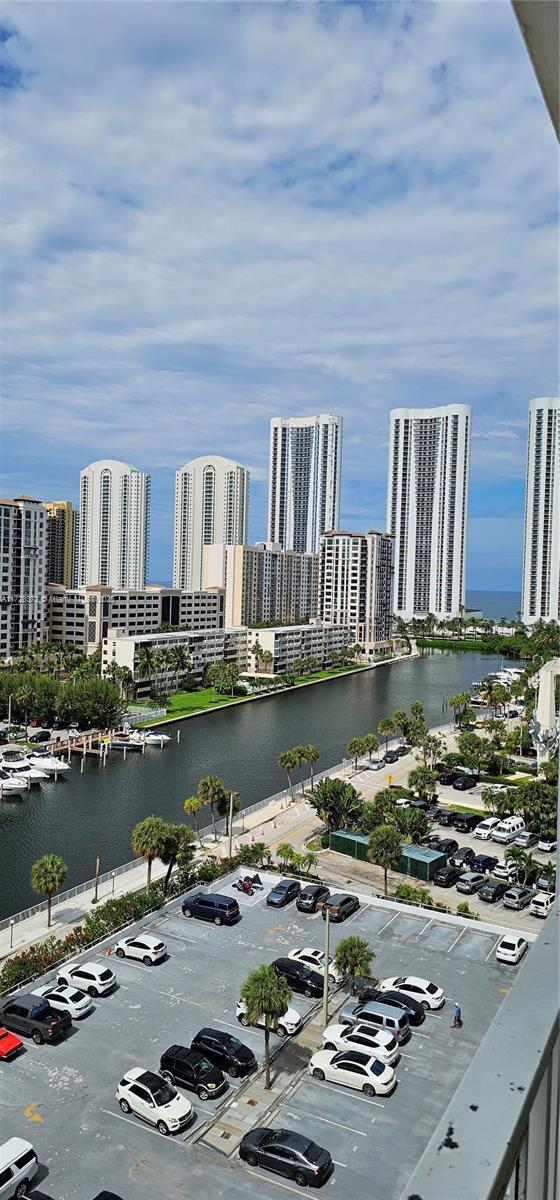 500 Bayview Dr # 1117, Sunny Isles Beach FL 33160 photo 2