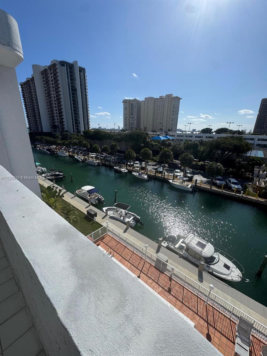 1650 NE 115th St # 506, Miami FL 33181 photo 2