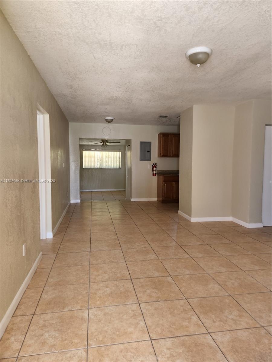 3431 NW 171st Ter, Miami Gardens FL 33056 photo 2