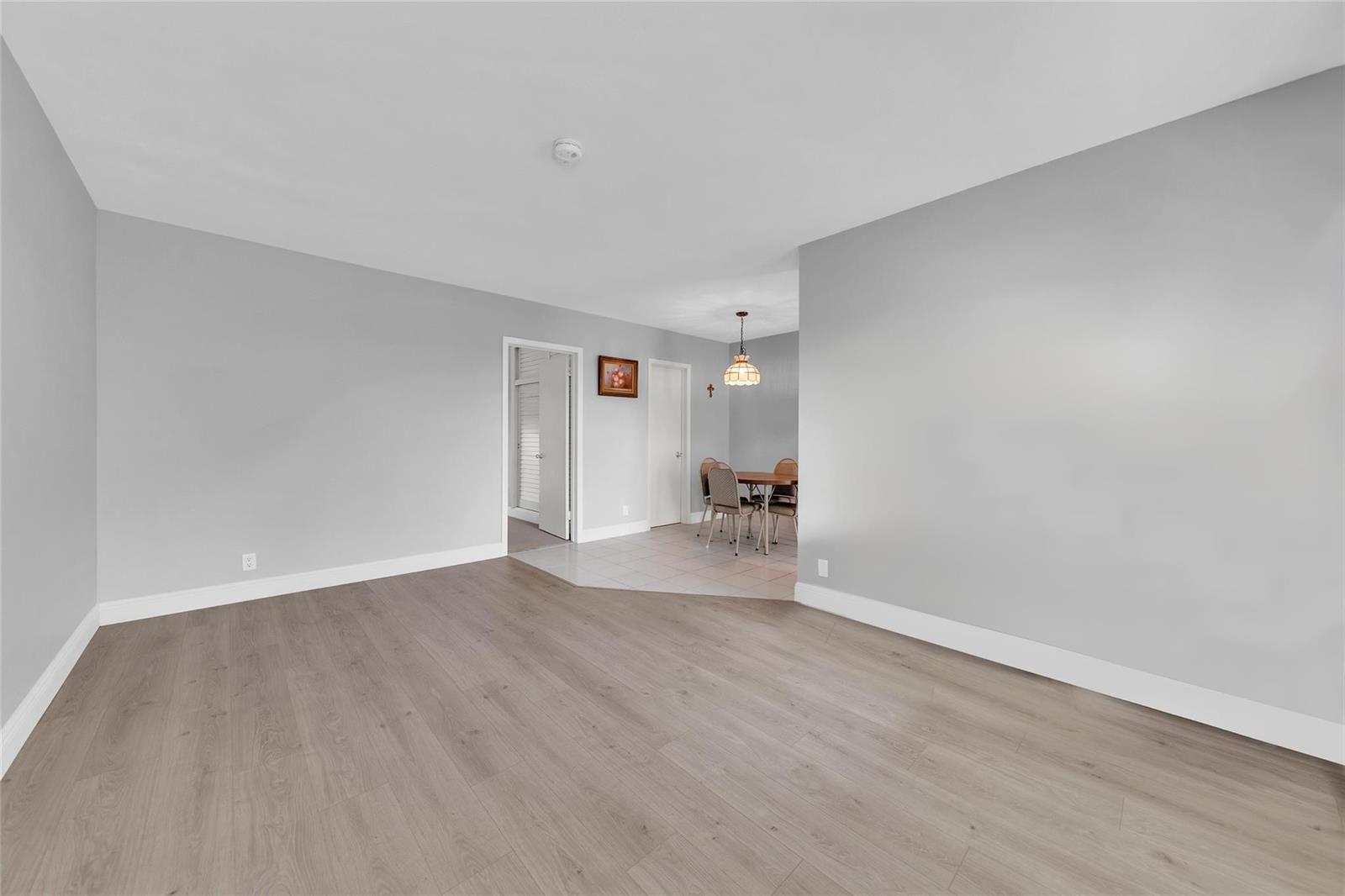11 SW 4th Avenue # 10, Boca Raton FL 33432 photo 4