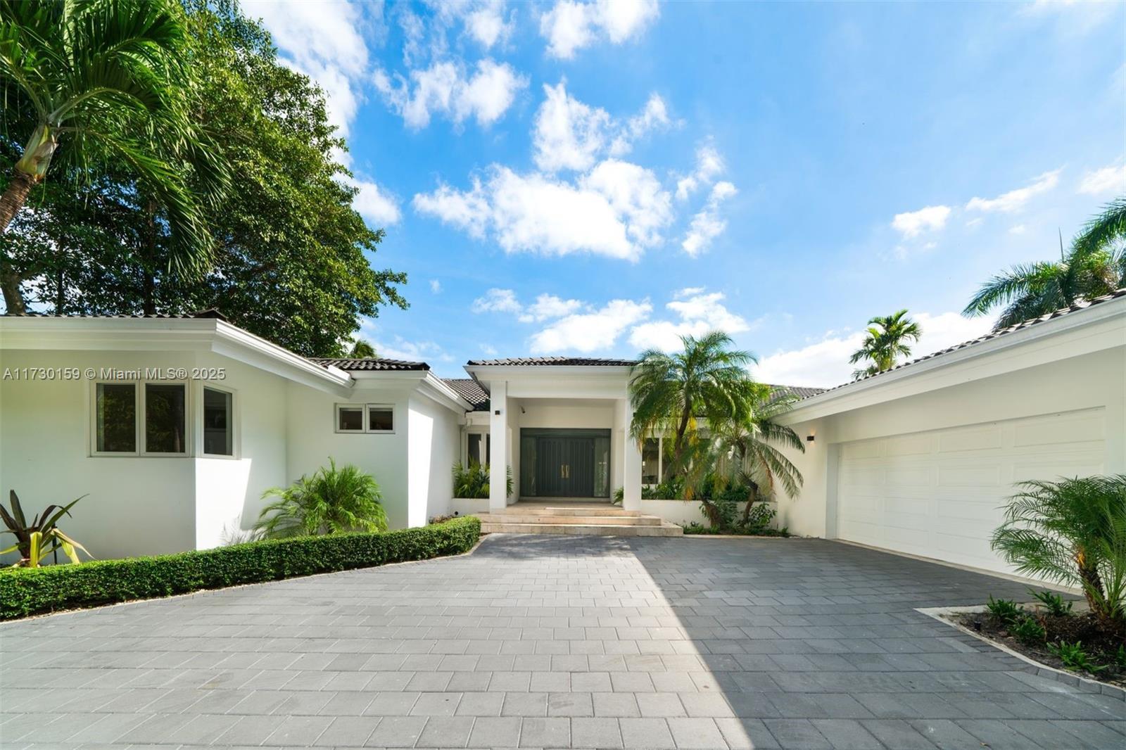 7155 Los Pinos Blvd, Coral Gables FL 33143 photo 3