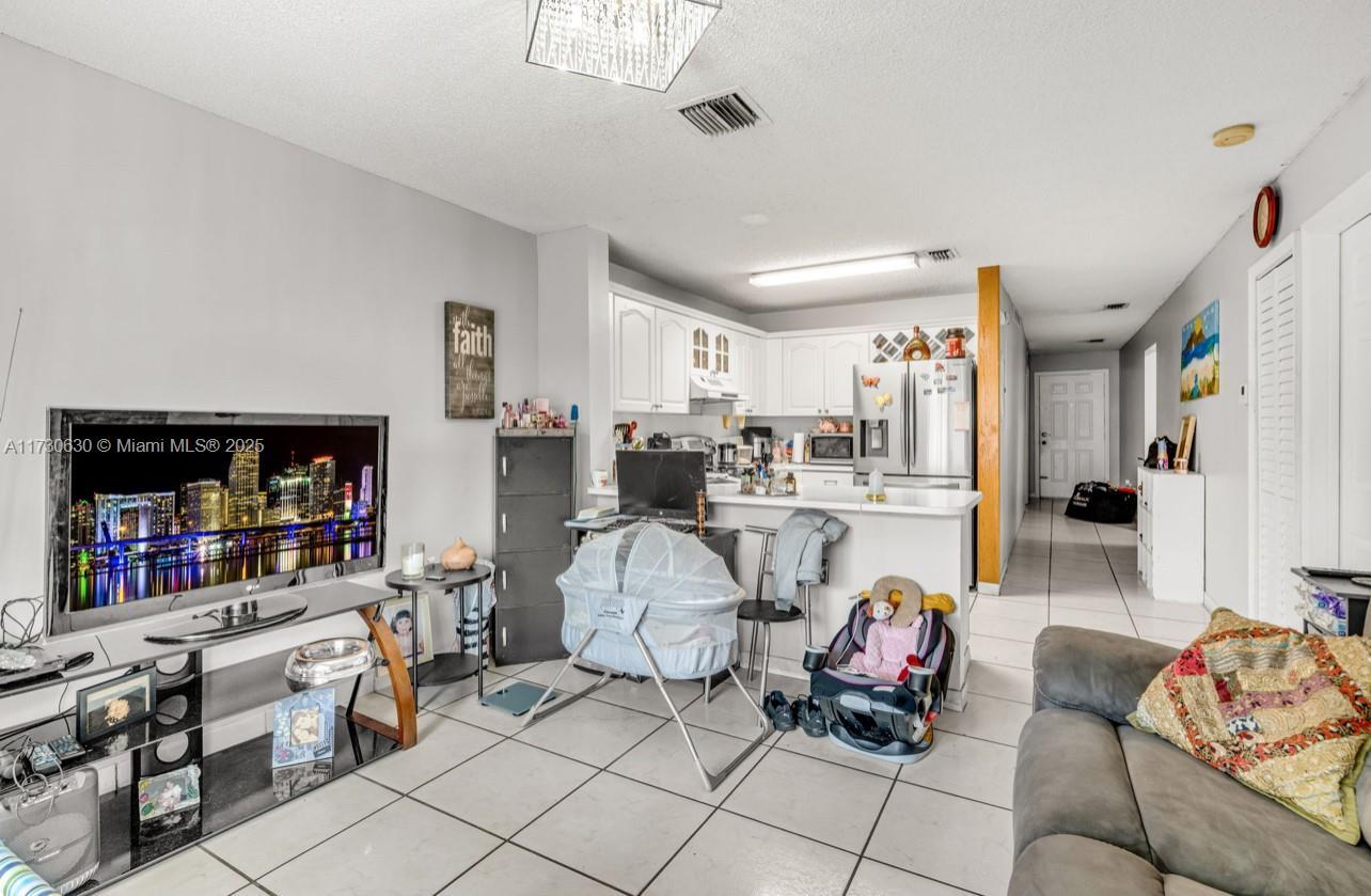 8851 NW 119th St # 4303, Hialeah Gardens FL 33018 photo 3