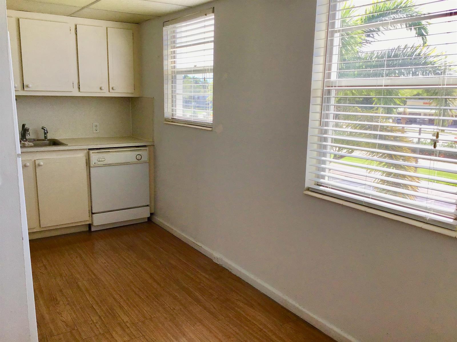 84 Brighton B # 84, Boca Raton FL 33434 photo 3