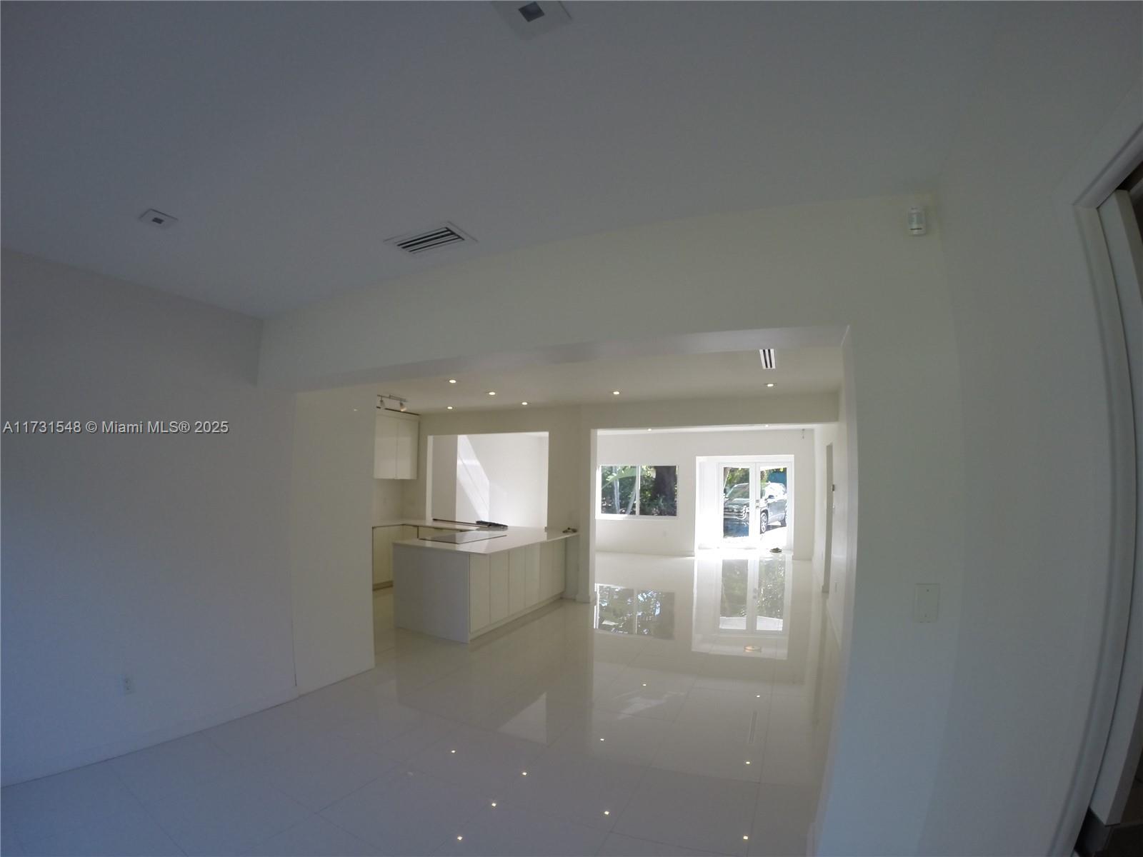 225 NW 159th St, Miami FL 33169 photo 3