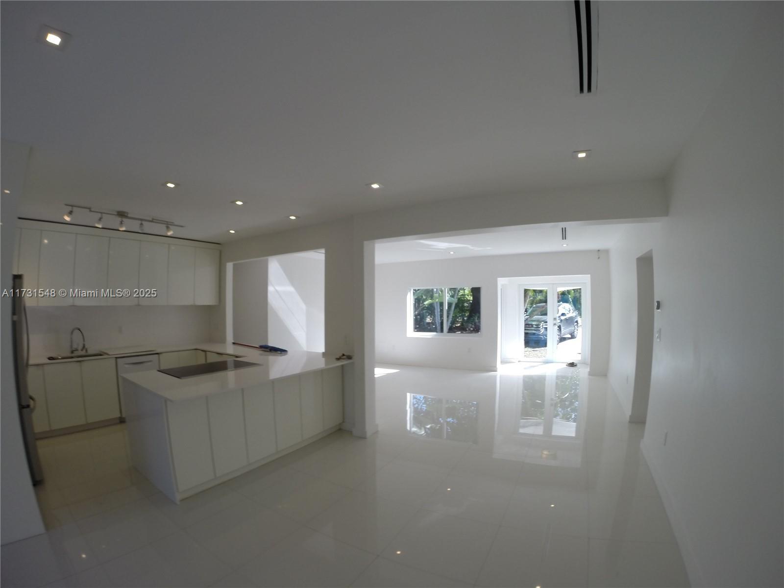 225 NW 159th St, Miami FL 33169 photo 5
