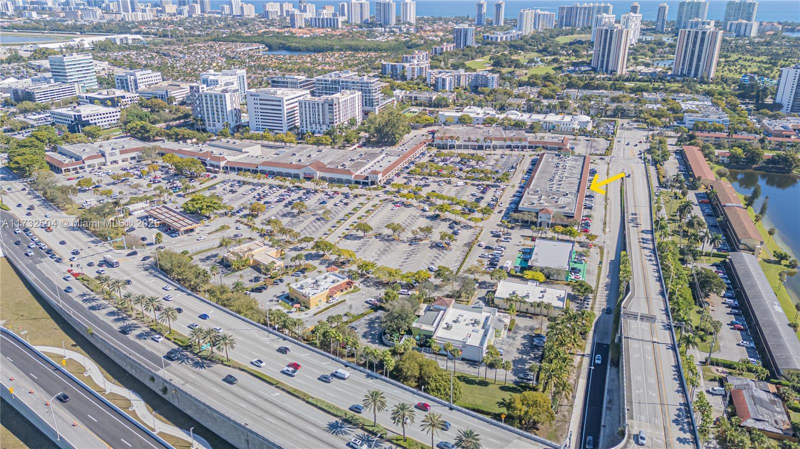 20335 Biscayne Blvd, Aventura FL 33180 photo 4