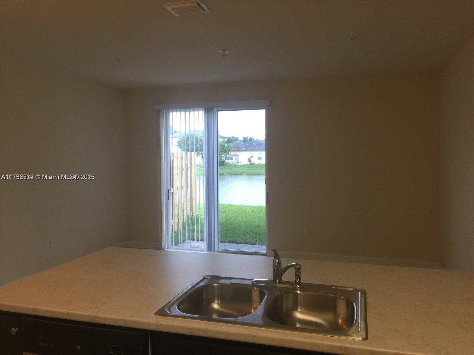 2819 SE 1st Dr # 6, Homestead FL 33033 photo 2
