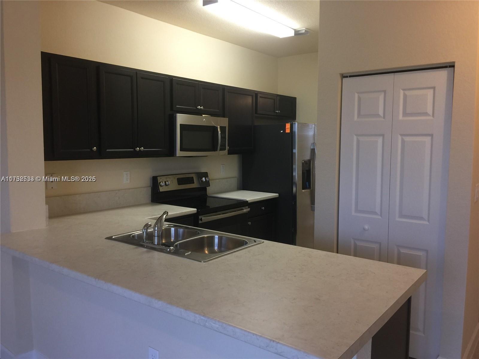 2819 SE 1st Dr # 6, Homestead FL 33033 photo 3