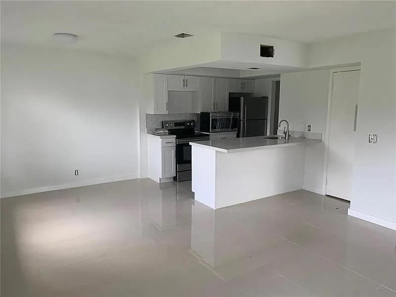 5702 NW 21st Street, Fort Lauderdale FL 33313 photo 3