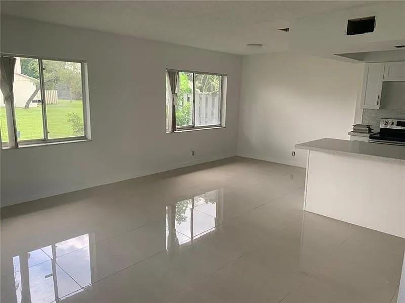 5702 NW 21st Street, Fort Lauderdale FL 33313 photo 4