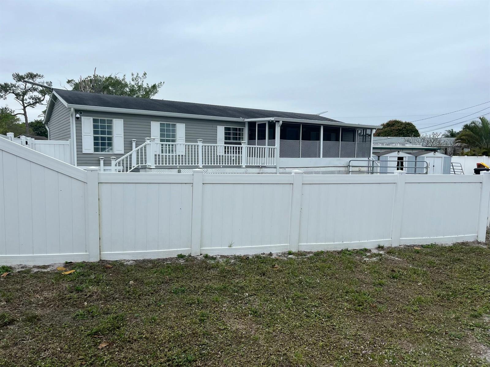 1580 NE Seneca Avenue, Stuart FL 34994