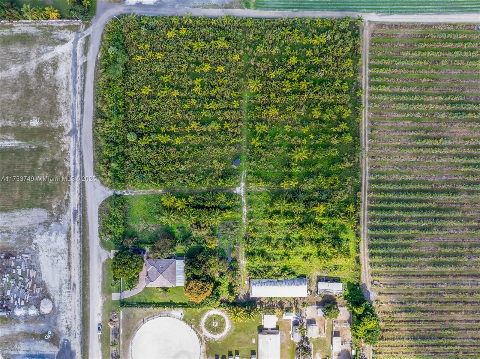 19805 SW 162nd Ave, Miami FL 33187 photo 2