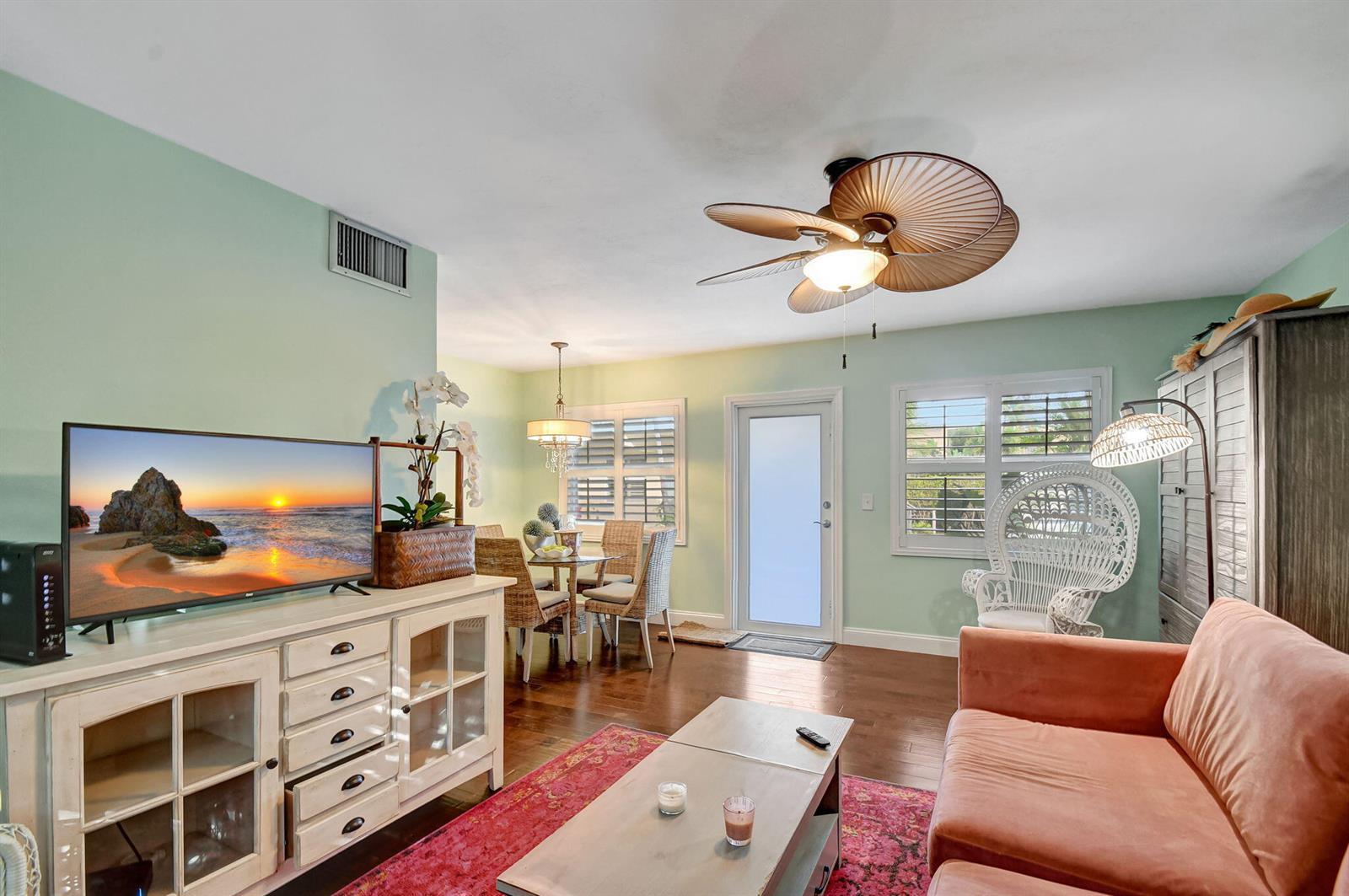 100 Venetian Drive # 3, Delray Beach FL 33483 photo 4
