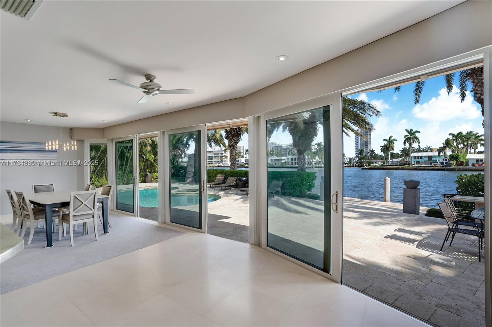 2620 NE 30th Ave, Fort Lauderdale FL 33306 photo 2