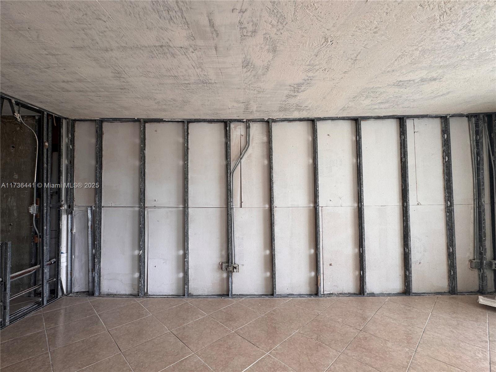 492 NW 165th St Rd # 309, Miami FL 33169 photo 4