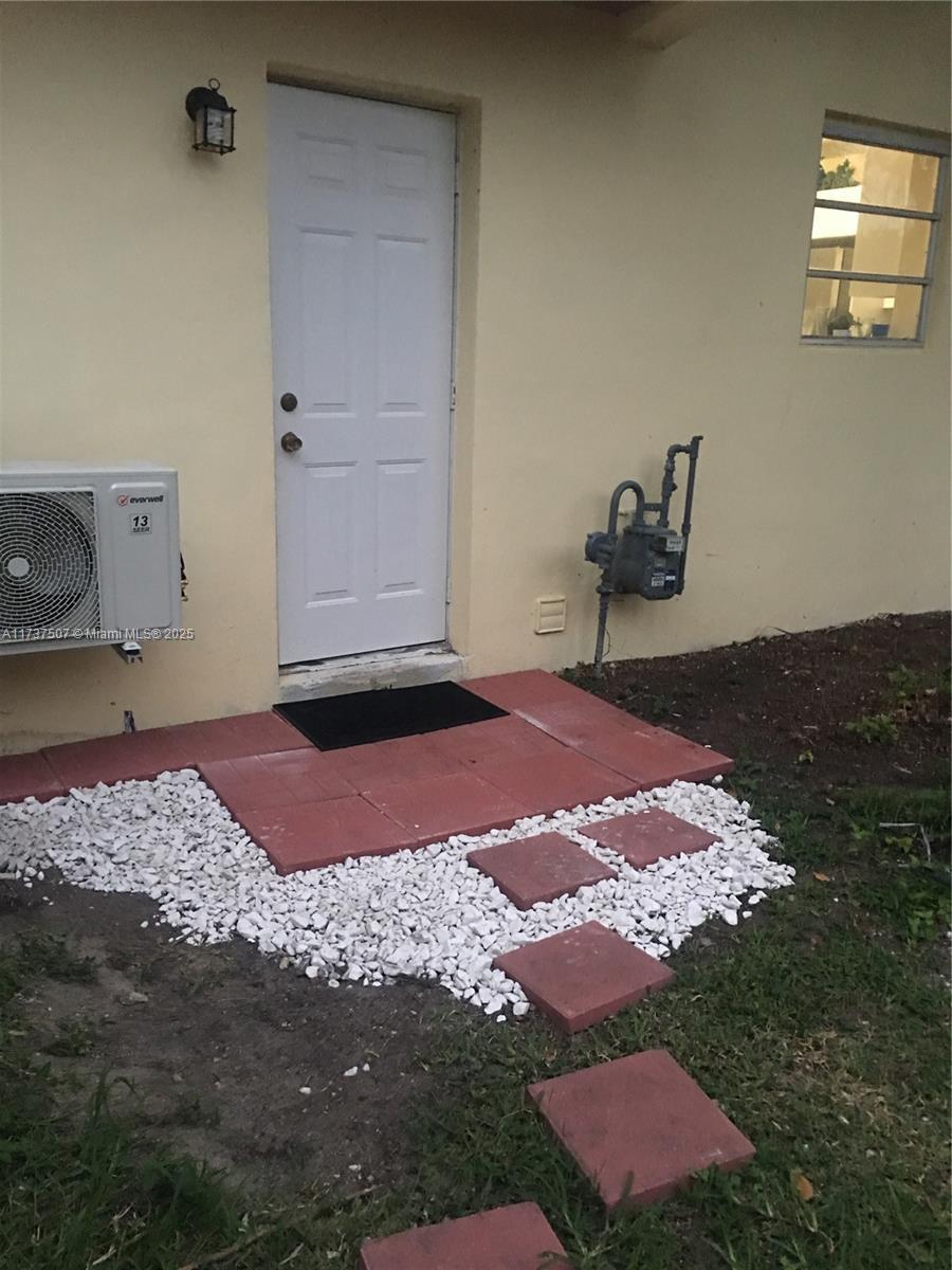 9520 Martinique Dr # 9520, Cutler Bay FL 33189 photo 2
